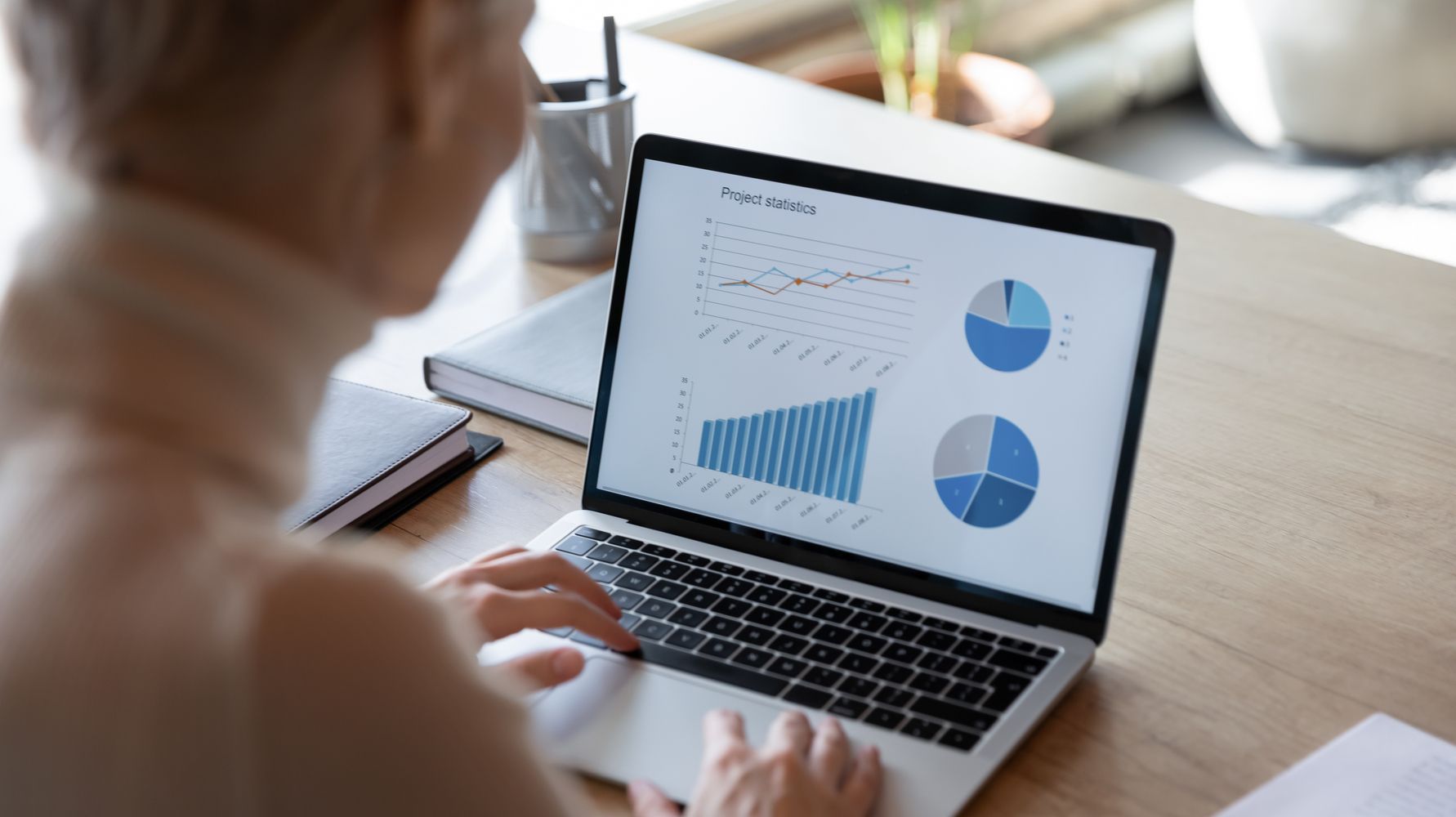 monitoring employee productivity